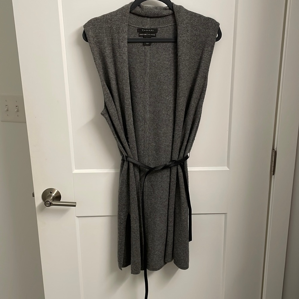 Tahari Gray cashmere vest
